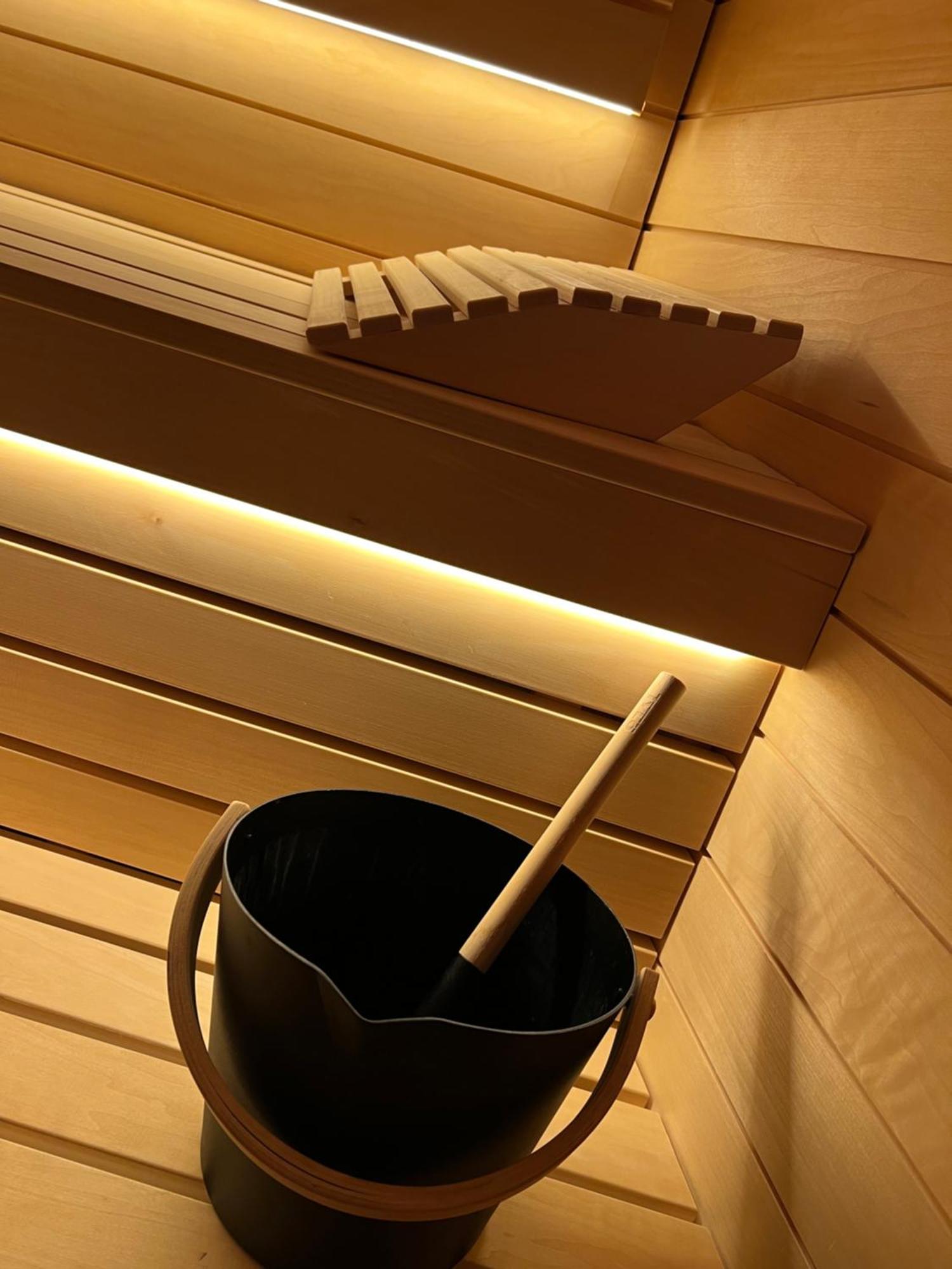 Schoenes Ferienhaus Mit Sauna Am Harkebruegger See In Der Naehe Von Oldenburg Barssel  Luaran gambar